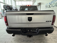 HEATED SEATS & WHEEL GROUP, ELECTRONICS CONVENIENCE GROUP, SPORT PERFORMANCE HOOD, LUXURY GROUP, REM... (image 4)
