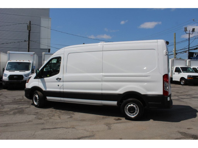 2022 Ford Transit Cargo Van T-250 MEDIUM ROOF 148 / CARGO 36.000 in Cars & Trucks in Laval / North Shore - Image 2