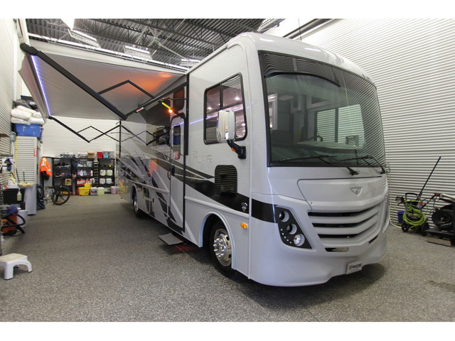 2024 Fleetwood Flair 29M, cuisine extérieur!! in RVs & Motorhomes in Laval / North Shore - Image 2