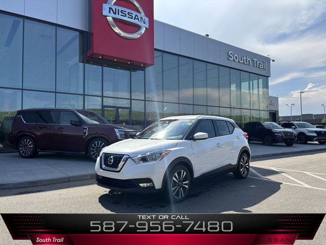 2018 Nissan Kicks SV • Accident Free Carfax • Heated Seats in Cars & Trucks in Calgary
