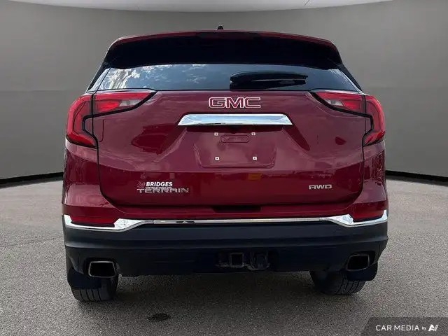 2018 GMC Terrain SLT | Apple Carplay | Heated Seats dans Autos et camions dans Saskatoon - Image 7