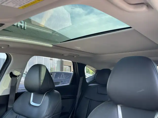 2024 Hyundai Tucson Hybrid Ultimate AWD, Ventilated Seats, Leath in Cars & Trucks in Calgary - Image 31