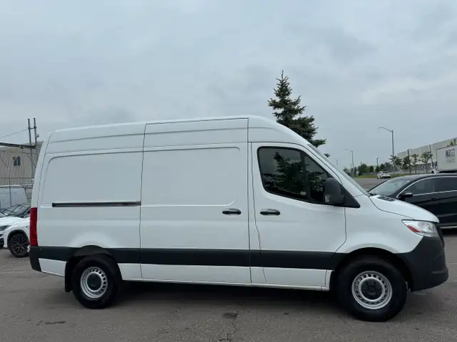 2019 Mercedes-Benz Sprinter Cargo Van 2500- CARGO dans Autos et camions dans Région d’Oakville/Halton - Image 16