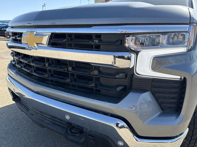 2025 Chevrolet Silverado 1500 LT in Cars & Trucks in Edmonton - Image 4