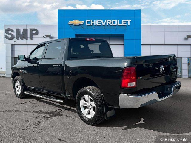 2017 Ram 1500 SXT | 4X4 | 5.7 Hemi | Alloy Wheels | Hitch in Cars & Trucks in Saskatoon - Image 4