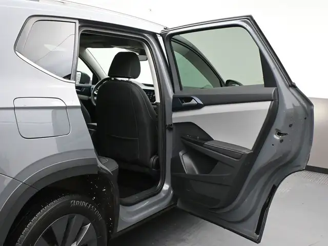2024 Volkswagen Taos COMFORTLINE Lane Departure Warning with Bli in Cars & Trucks in Dartmouth - Image 21