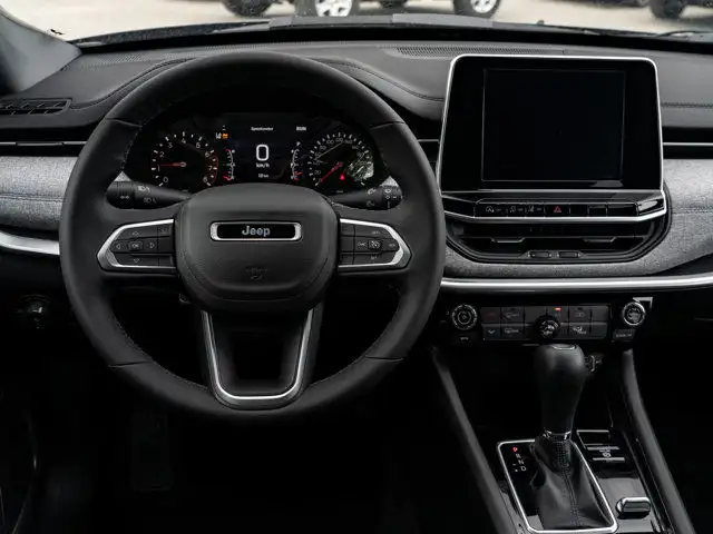 2025 Jeep Compass North in Cars & Trucks in Barrie - Image 3