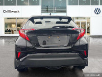 This Toyota C-HR delivers a Regular Unleaded I-4 2.0 L/121 engine powering this Variable transmissio... (image 3)
