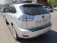 HYBRID. FINISHED IN SILVER WITH BLACK LEATHER INTERIOR. ALLOY WHEELS, A/C, SUNROOF, NAVIGATION, PREM... (image 2)
