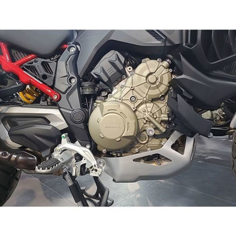 2024 Ducati Multistrada V4 Rally Brushed Aluminum & Matte Blac in Street, Cruisers & Choppers in Calgary - Image 2