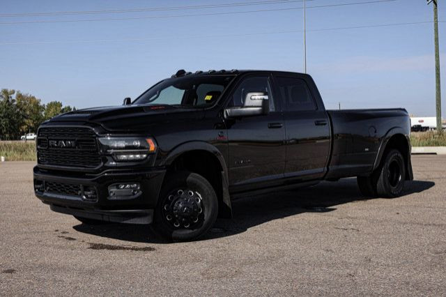 2024 Ram 3500 DUALLY LIMITED CREWCAB 4X4 DIESEL LEATHER SUNROOF in Cars & Trucks in Strathcona County