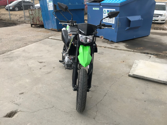 REDUCED WITH EXTENDED WARRANTY 2022 Kawasaki KLX 300SM Super mot in Other in Portage la Prairie - Image 4
