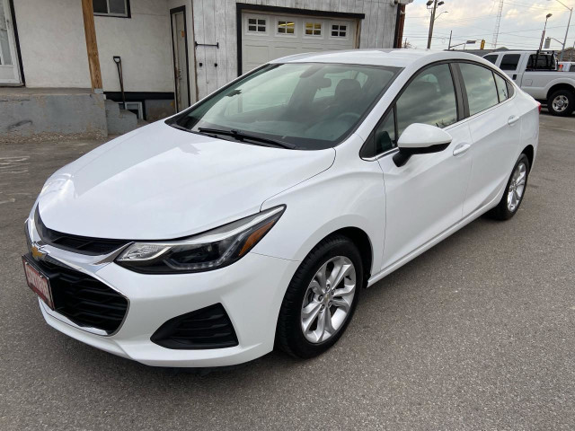  2019 Chevrolet Cruze LT ** CARPLAY, HTD SEATS, AUTOSTART * in Cars & Trucks in St. Catharines - Image 3