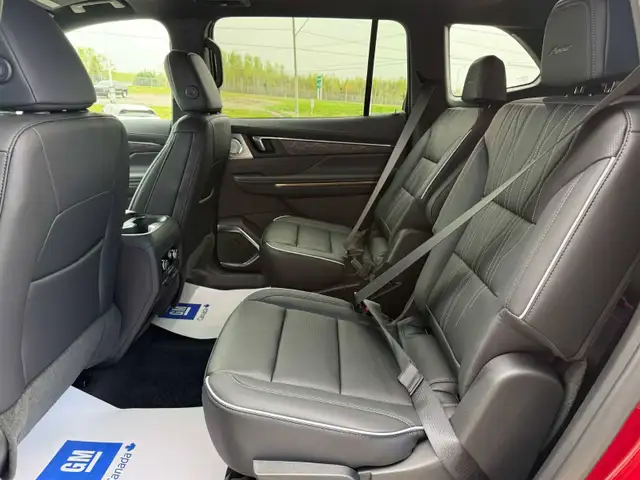 2025 Buick Enclave Avenir in Cars & Trucks in Edmundston - Image 15
