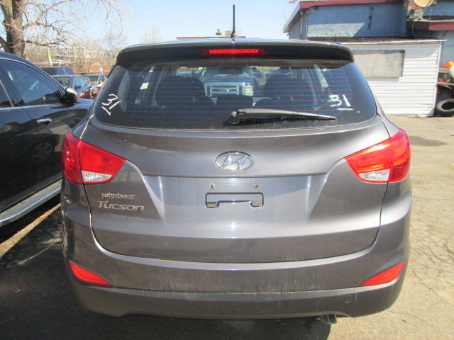 2014 Hyundai Tucson Suv in Cars & Trucks in City of Montréal - Image 3