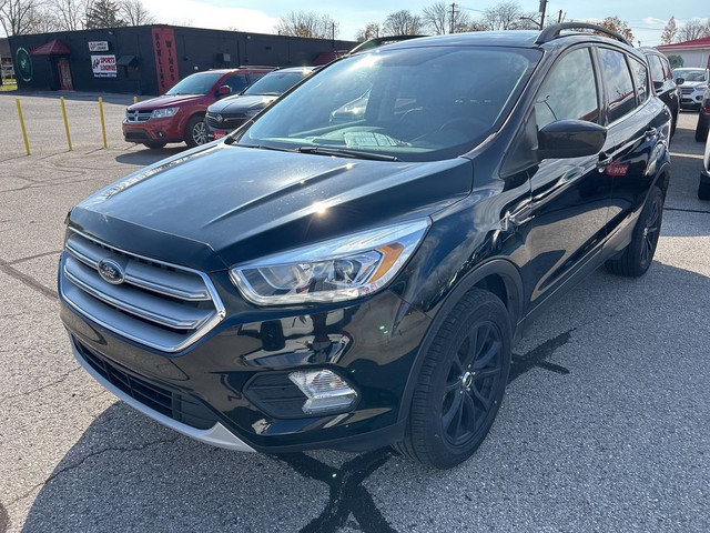  2018 Ford Escape SEL, AWD, LOW MILEAGE, POWER LIFT GATE! in Cars & Trucks in London - Image 3