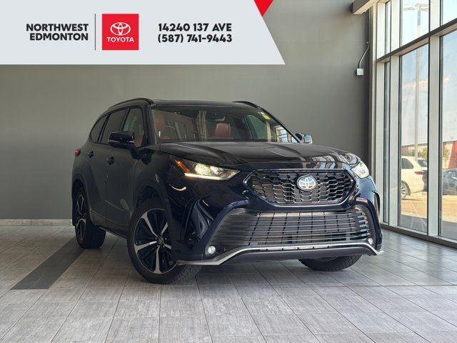 2022 Toyota Highlander XSE | Red Interior | Leather | Low KM's in Cars & Trucks in Edmonton