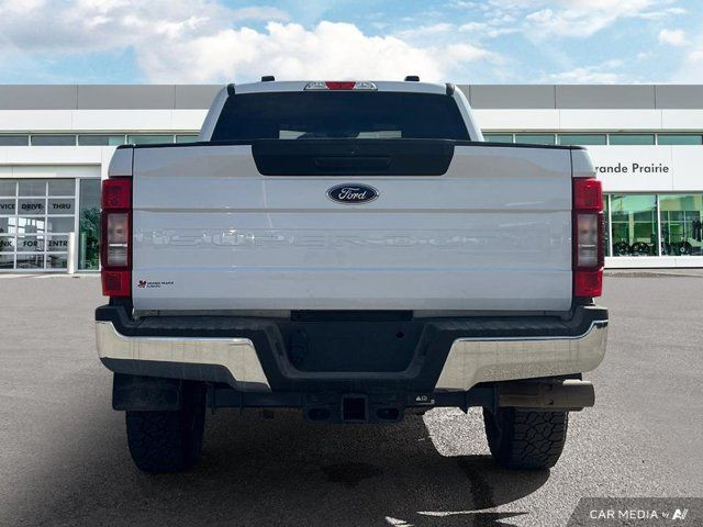 2022 Ford Super Duty F-350 SRW XLT in Cars & Trucks in Grande Prairie - Image 4
