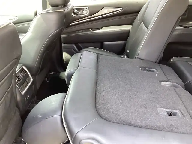 2020 Infiniti QX60 LIMITED AWD, 7 PASSENGER, NAVIGATION, SUNROOF dans Autos et camions dans Région d’Oakville/Halton - Image 26