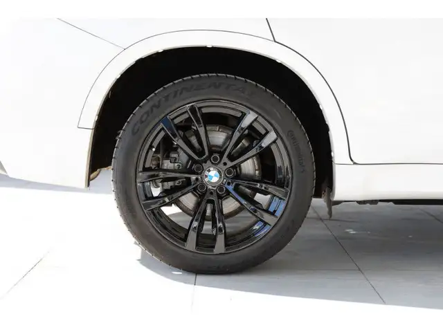 2019 BMW X6 XDrive35i in Cars & Trucks in Vancouver - Image 18