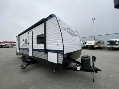 Keystone Springdale Classic travel trailer 260BHCWE highlights: Bunkroom Rear Corner Bath Queen Bed...
