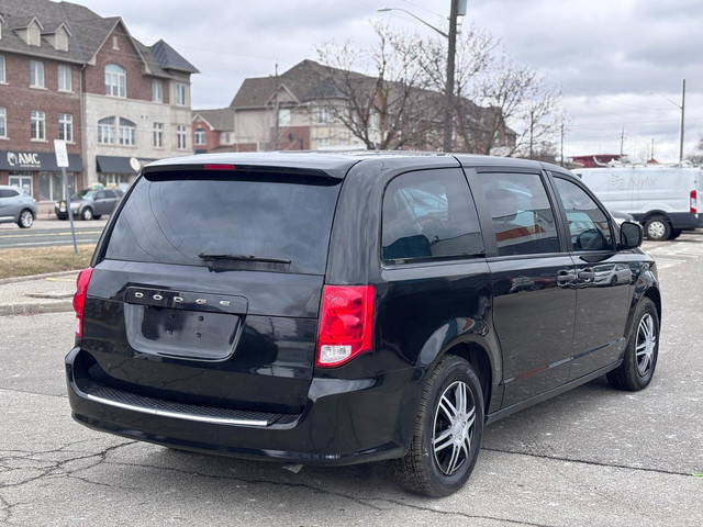 2018 Dodge Grand Caravan Special Edition in Cars & Trucks in Hamilton - Image 4