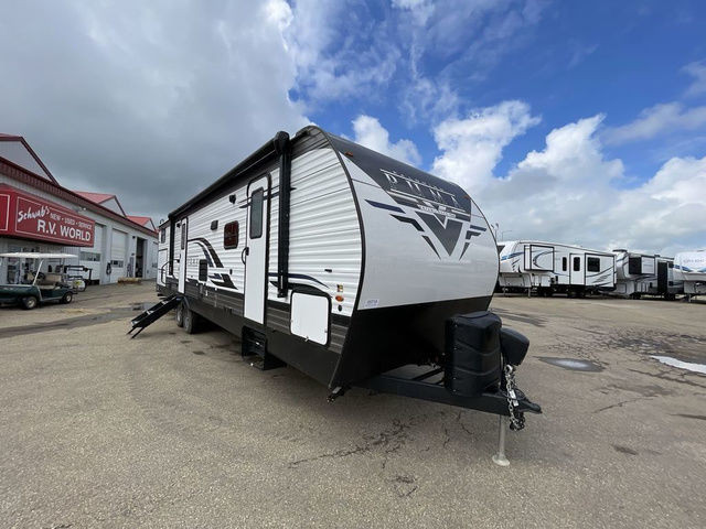 2022 Palomino Puma 31QBBH in Travel Trailers & Campers in Edmonton