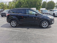 • Power_Steering • Power_Brakes • Power_Windows • Power_Seat • Power_Mirrors • Power_Locks • Keyless... (image 3)