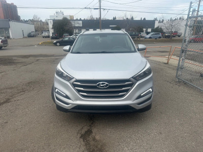 2017 Hyundai Tucson Premium / Clean History/Camera/Blind Spot / 