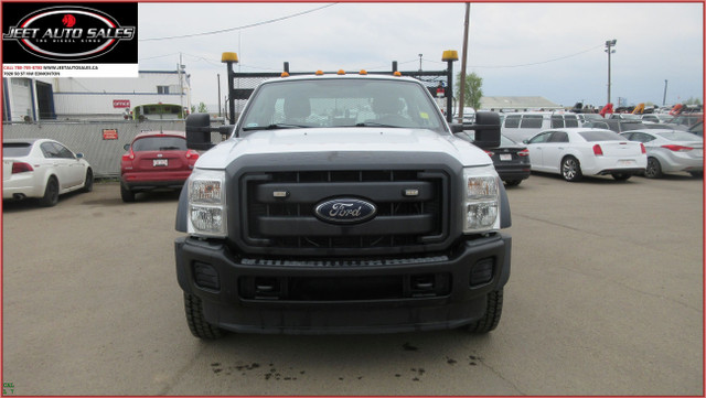 2012 Ford F-450 XL 4X2 REGULAR CAB FLAT DECK in Cars & Trucks in Edmonton - Image 3