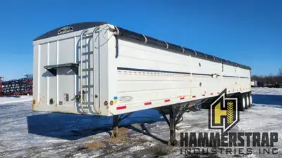 2011 PRECISION 48 Ft Tri Axle Grain Trailer 48 Ft Tri axle Steel 2 hopper View ports Michel's EZ ope...