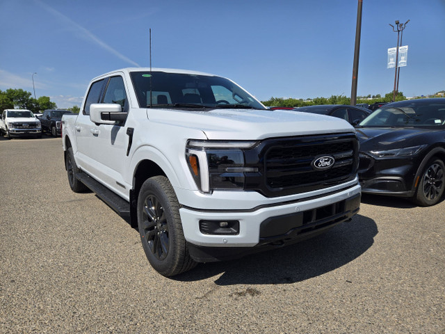 2025 Ford F-150 LARIAT | BLACK APP PKG | MOBILE OFF PKG | TOW PK in Cars & Trucks in Calgary - Image 4