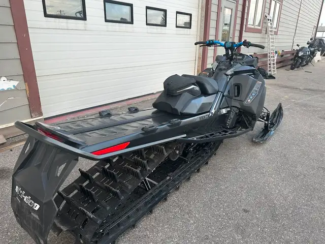 2022 SKIDOO SUMMIT SP 850 165(FINANCING AVAILABLE) in Snowmobiles in Cambridge - Image 7