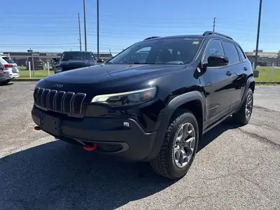 Jeep**Cherokee**4x4**3.2L**V6**Heated Seats**Heated Steering Wheel**8.4 Touchscreen**Apple Car Play*...