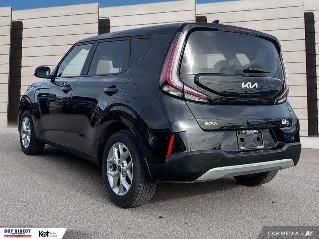 2023 Kia Soul EX AUTO, KEYLESS ENTRY, BLUETOOTH, HEATED FABRIC S in Cars & Trucks in Kelowna - Image 4