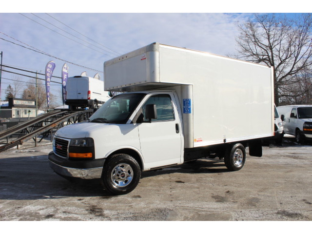 2018 GMC Savana Cargo Van CUBE 12 PIEDS DECK ROUE SIMPLE IMPECC in Cars & Trucks in Laval / North Shore - Image 2