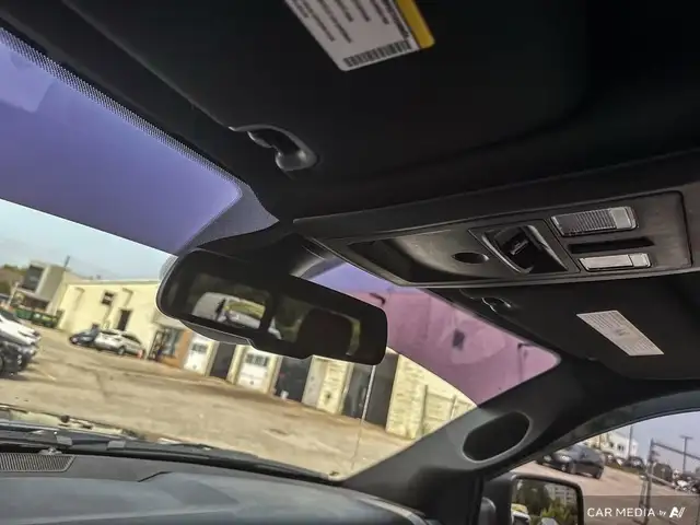 2022 RAM 1500 Classic SLT WARLOCK | SPORT HOOD | REAR SLIDING... in Cars & Trucks in London - Image 22