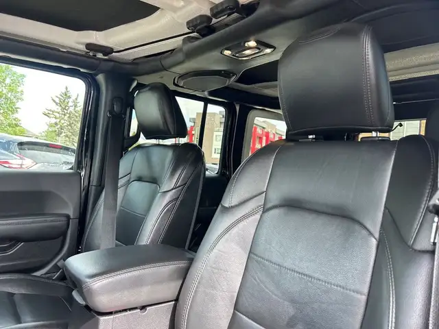 2021 Jeep Wrangler Unlimited Altitude in Cars & Trucks in Calgary - Image 12