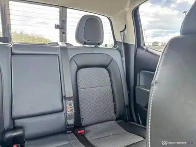 2021 Chevrolet Colorado 4WD Z71 | V6 | CREW CAB | HEATED SEATS, View more