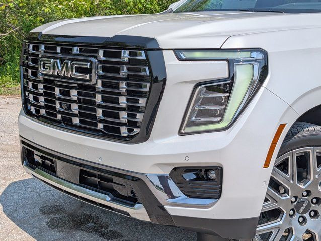2025 GMC Yukon Denali Ultimate- Max Trailering Pkg - Adv in Cars & Trucks in Barrie - Image 2