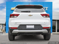 This Chevrolet Trailblazer has a dependable Gas I3 1.3L/ engine powering this Automatic transmission... (image 4)