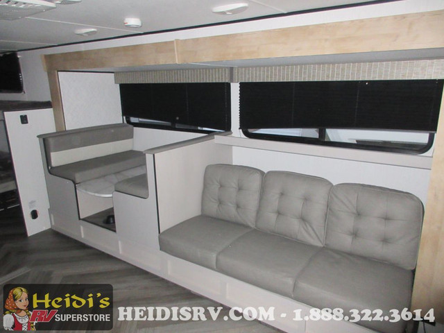 2023 HEARTLAND PROWLER LYNX 265BHX (DBL/DBL BUNK) in Travel Trailers & Campers in Barrie - Image 4