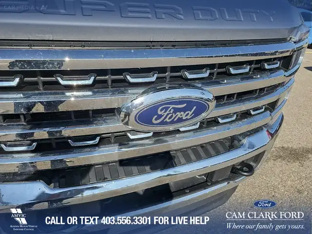 2023 Ford F-350 Lariat CLEAN ONE OWNER CARFAX, 8FT BOX, MOONR... in Cars & Trucks in Red Deer - Image 11