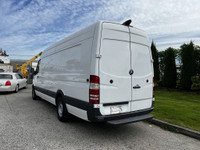 2016 Mercedes Sprinter with ThermoKing Reefer $39,870 + $995 Processing fee = $40,865 Total obligati... (image 7)