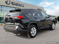 This Toyota RAV4 delivers a Regular Unleaded I-4 2.5 L/152 engine powering this Automatic transmissi... (image 4)