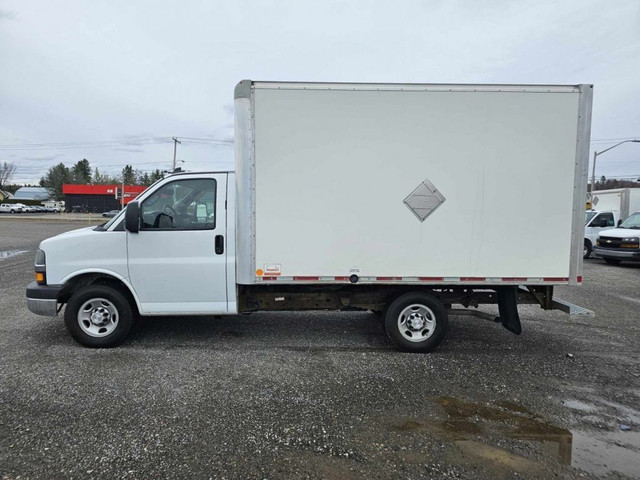 2019 Chevrolet Fourgonnette commerciale tronquée Express dans Autos et camions  à Ville de Québec - Image 2