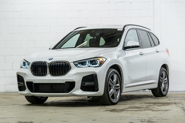 2022 BMW X1 xDrive28i | M Sport | Sièges Sport in Cars & Trucks in City of Montréal - Image 3