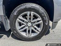 This 2022 Chevrolet Colorado Crew Cab 4WD Work Truck is ready for work or play. Boasting a powerful... (image 9)