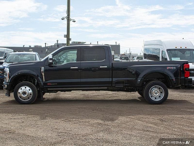 2025 Ford F-450 Super Duty PLATINUM PLUS in Cars & Trucks in Edmonton - Image 3