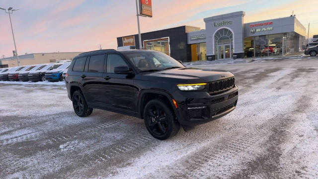 2023 Jeep Grand Cherokee L in Cars & Trucks in Edmonton - Image 2
